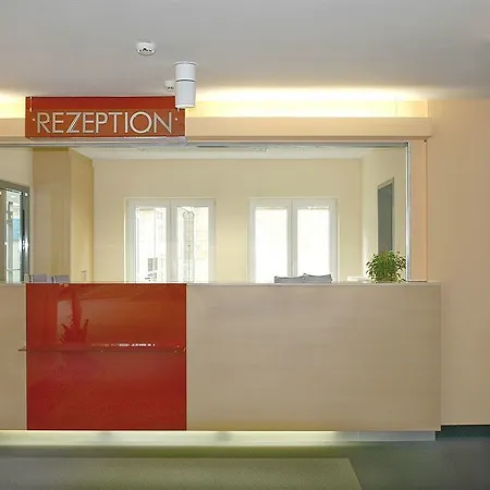 Hotel Co.med 4*